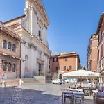 Mattonato Apartment